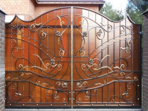 Кованые заборы с поликарбонатом 60 метров фото цена за метр под ключ