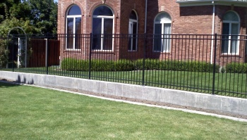 Сварные заборы на ленточном фундаменте 80 метров фото в Ворсме